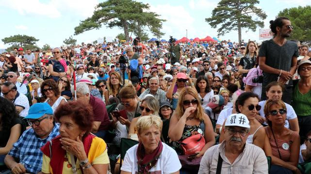 Fazıl Say, Kaz Dağları için on binlerce kişiye çaldı - Resim : 3