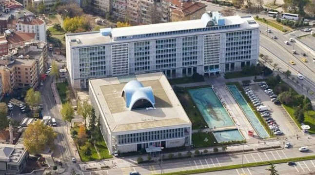 İBB'nin 3,5 yılda toplam borcu 82 milyar TL'yi buldu - Resim : 2