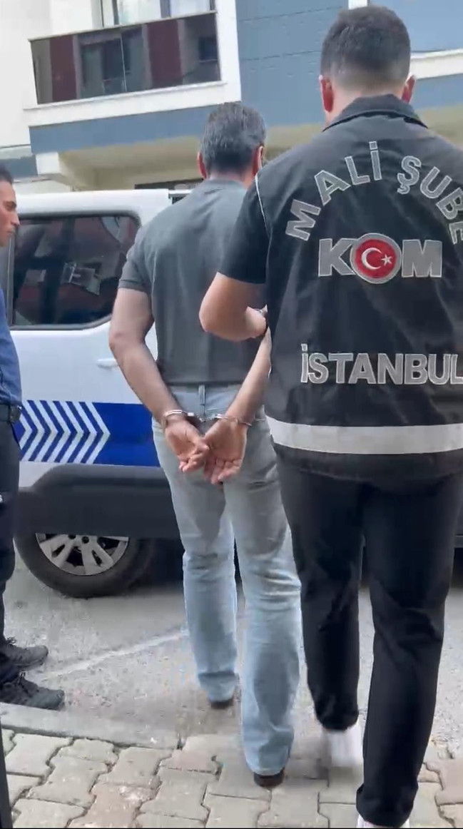 MİT'ten FETÖ’nün finans ayağına büyük operasyon: 26 gözaltı - Resim : 3