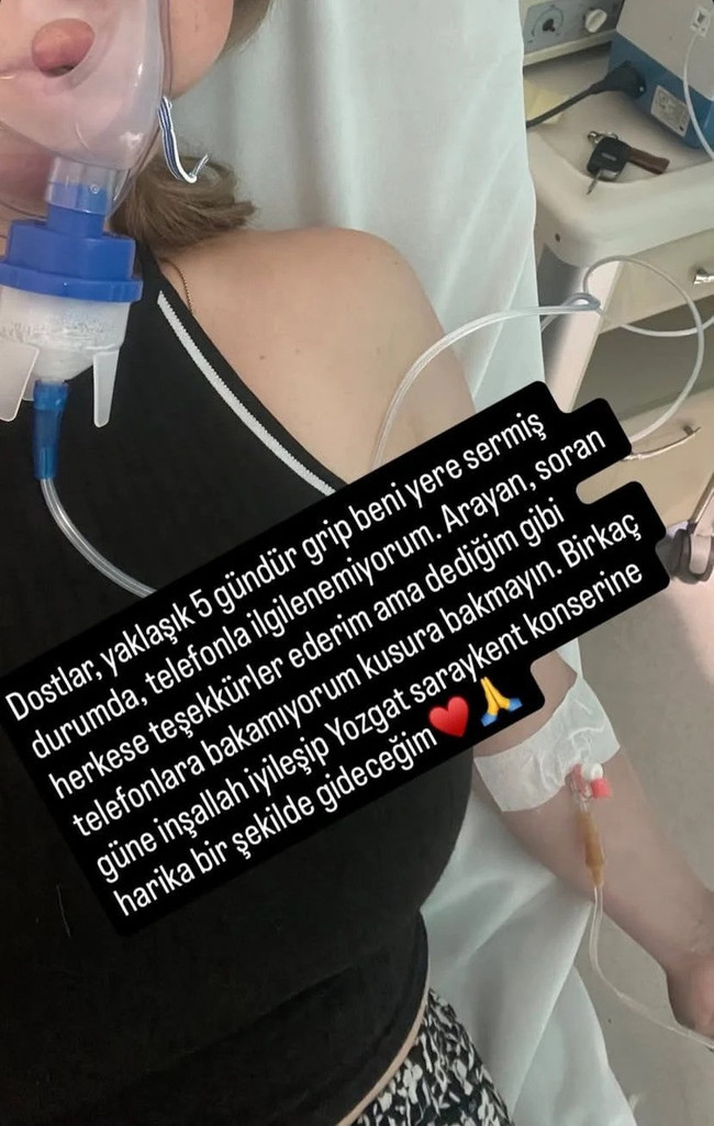 Şarkıcı Lara’dan korkutan haber! Hastaneye kaldırıldı… - Resim : 1