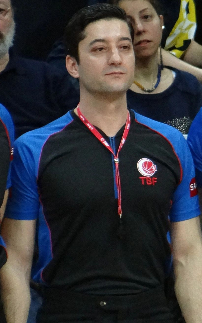 Hidayet Türkoğlu: Kadına şiddet uygulayan birine hakemlik yaptırmam - Resim : 1