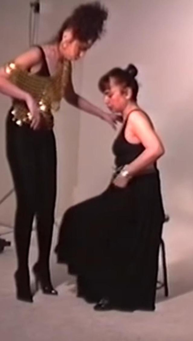 Sezen Aksu ile olan karelerine beğeni yağdı! "Sadece 39 kiloydum ve zor duruyordum" - Resim : 2