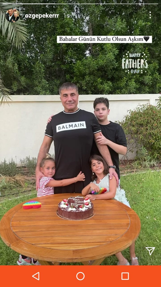 Sedat Peker’in eşi Özge Peker’den Babalar Günü mesajlı paylaşım! - Resim : 1