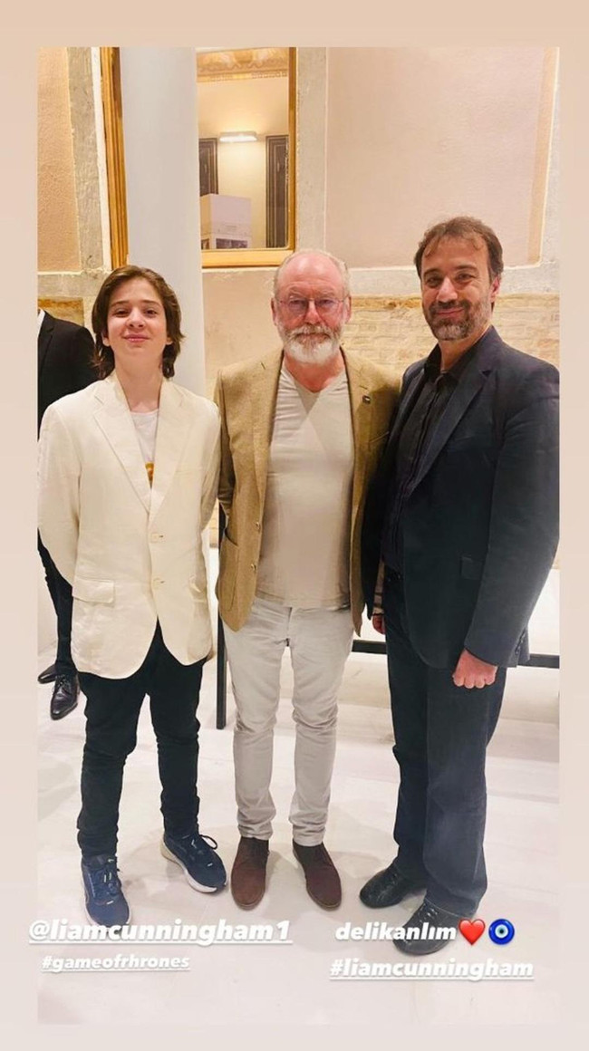 Devrim Nas, Game of Thrones'un yıldızıyla buluştu! Dikkat çeken not! - Resim : 1
