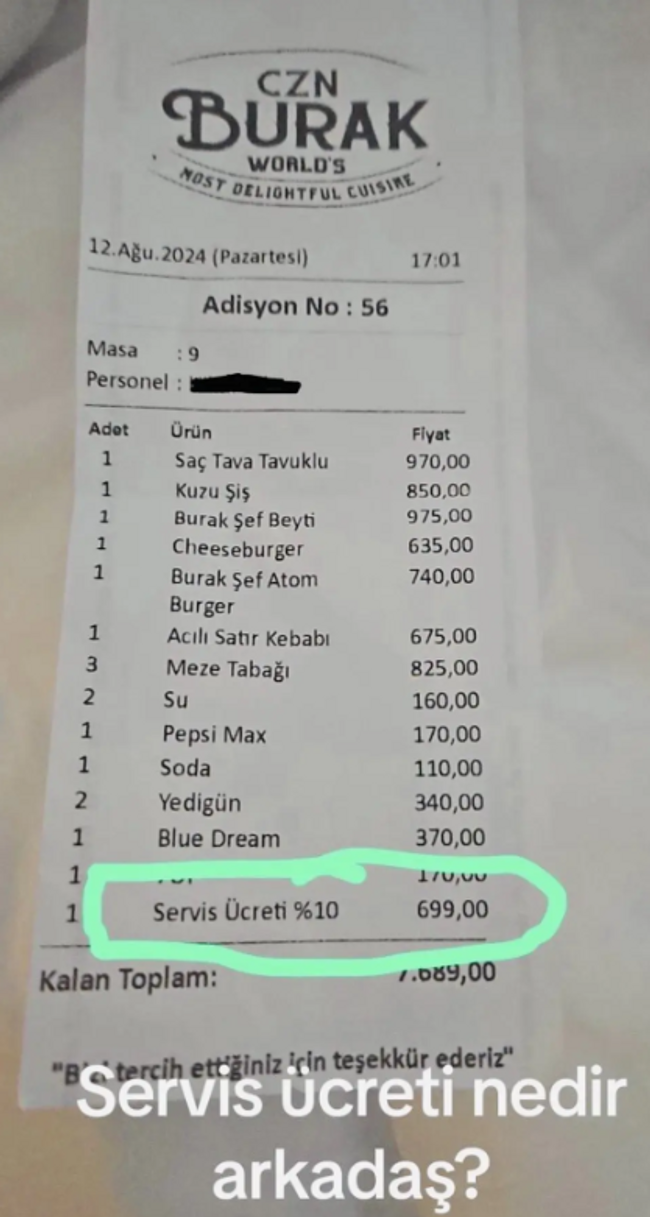 CZN Burak'a adisyon tepkisi! 'Servis ücreti nedir arkadaş?' - Resim : 1