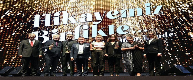 Farah Zeynep Abdullah'tan kadına şiddet çıkışı: 'Dün kötüydü, bugün daha kötü, yarın...' - Resim : 1