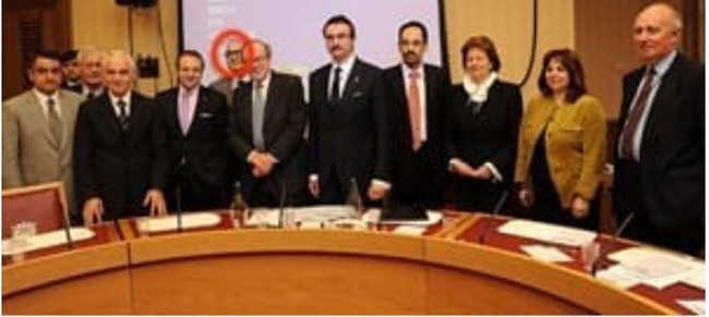 Casuslukla suçlanan isim Hüseyin Gün anlattı: AKP’li bakanlarla Londra’da toplantı düzenlemiş! - Resim : 1