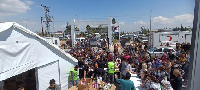 Acun Ilıcalı’dan deprem bölgesindeki çocuklara bayram sürprizi - Resim : 8