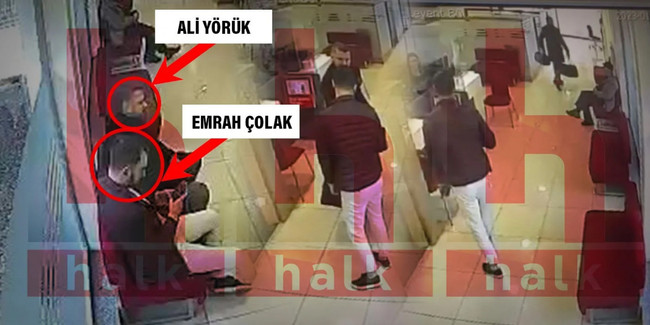Emre Çolak'a ait 3.2 milyon doların görüntüleri ortaya çıktı: Dolarlarla koşarak uzaklaştı - Resim : 1