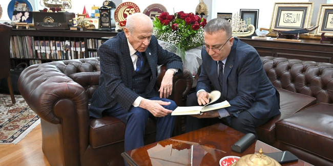 İstifa sonrası Yönter'den 'Bahçeli' paylaşımı! "Kara kaplı defter" dikkat çekti - Resim : 2