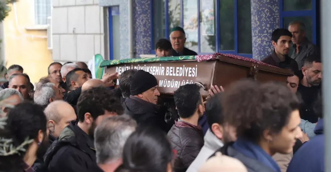 Üniversiteli Azra'dan acı haber geldi! - Resim : 1