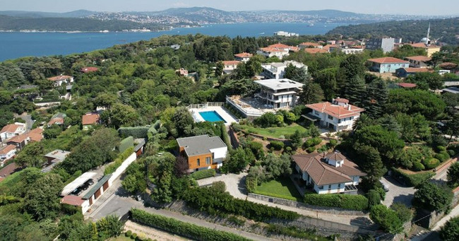 Halk TV'nin patronu Cafer Mahiroğlu villasına kaçak kat mı çıktı? - Resim : 1