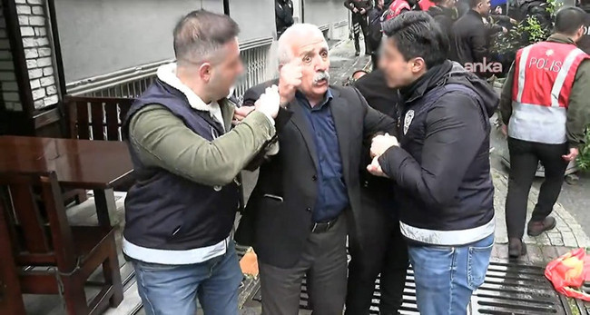İstanbul Taksim ve Kadıköy'de 1 Mayıs gerilimi: Gözaltına alınanlar var - Resim : 4