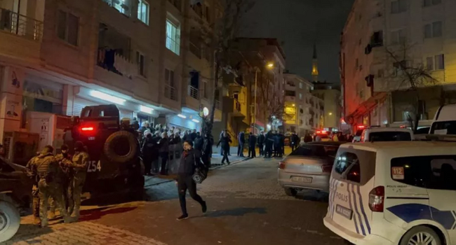 Esenyurt'taki markette yetersiz bakiye kavgası! Akrabaları da karıştı, ortalık savaş alanına döndü - Resim : 1