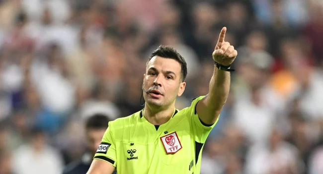 Fenerbahçe - Galatasaray derbisinin hakemi belli oldu - Resim : 1