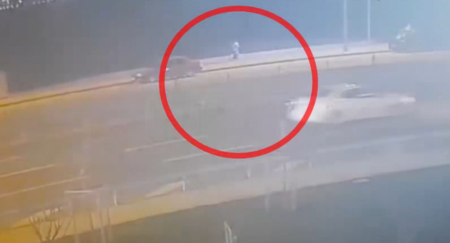 Türkiye’yi sarsan olayda acı görüntüler! İstismar mağduru anne çocuk ölüme böyle yürüdü! - Resim : 2