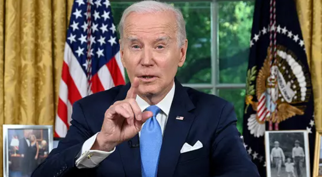 Se&ccedil;imden apar topar &ccedil;ekilen Biden hakkında bomba iddia! ABD'de sular durulmuyor&hellip; - Resim : 1