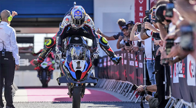 Puan farkını 41’e çıkardı! Toprak Razgatlıoğlu Portekiz’de de zafere ulaştı - Resim : 1