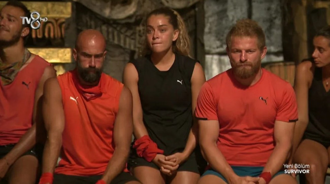 Survivor'da veda eden isim belli oldu! Ünlü yarışmacıya veda şoku! - Resim : 8