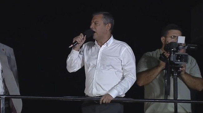 Özel'den çok konuşulacak 'İBB borsası' iddiası! Elimizde kanıtlar var dedi tek tek saydı - Resim : 1