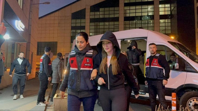 Serbest bırakılan Danla Bilic&rsquo;ten ilk a&ccedil;ıklama: &lsquo;Devletim test istemiş, vermez miyim&rsquo; - Resim : 1