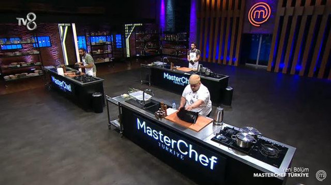 MasterChef’te ünlü şefi şaşkına çeviren itiraf! ‘Hayatım boyunca hiç yapmadım…’ - Resim : 1