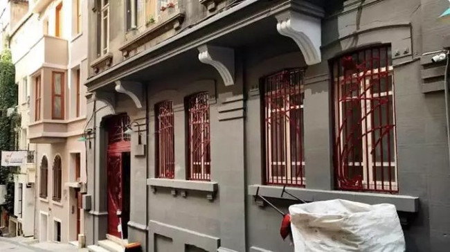 Bülent Ersoy Masumlar Apartmanı'nı satın alıyor - Resim : 2