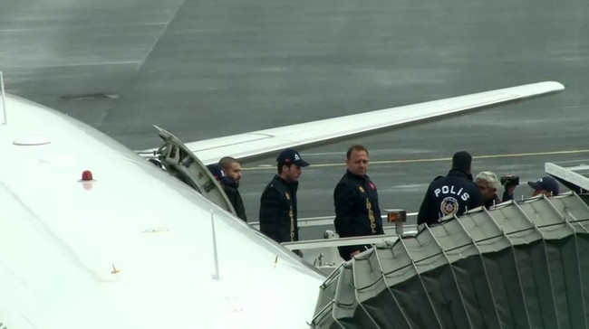 Thodex'in kurucusu Faruk Fatih Özer, Türkiye'ye getirildi - Resim : 1