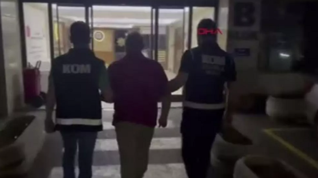 Devlet hastanesinde çalışan doktor hastalarından bıçak parası istedi! Gözaltına alındı - Resim : 1