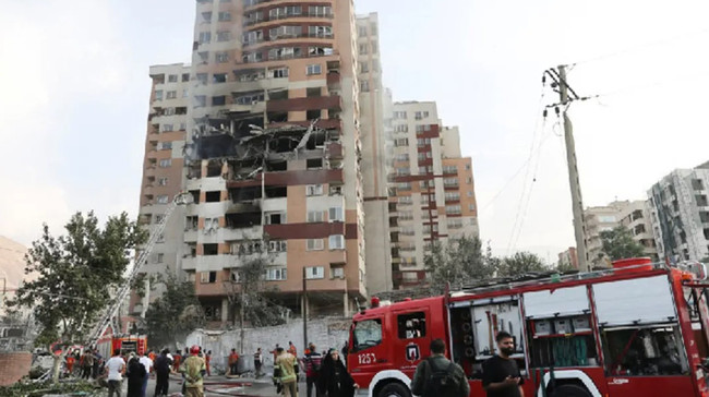 İran'da iki bilim adamına suikast iddiası! 'Gizli projenin liderleriydi' - Resim : 1