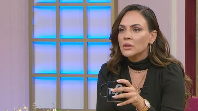 Buket Aydın, uğradığı ihaneti canlı yayında anlattı: 'Telefondaki mesajı yakaladım' - Resim : 2