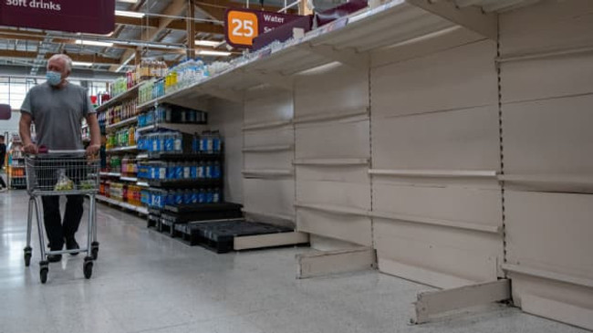 Özay Şendir’den medyaya 'cehalet' çıkışı! Market rafları neden boş kaldı? - Resim : 1