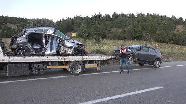 Konya-Beyşehir kara yolunda katliam gibi kaza: Çok sayıda ölü ve yaralı var - Resim : 2
