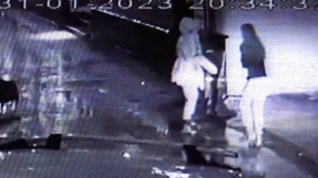 Ofiste genç kıza cinsel saldırı! 'İç çamaşırımı dizime kadar indirdi ve ilişkiye girmeye çalıştı" - Resim : 1