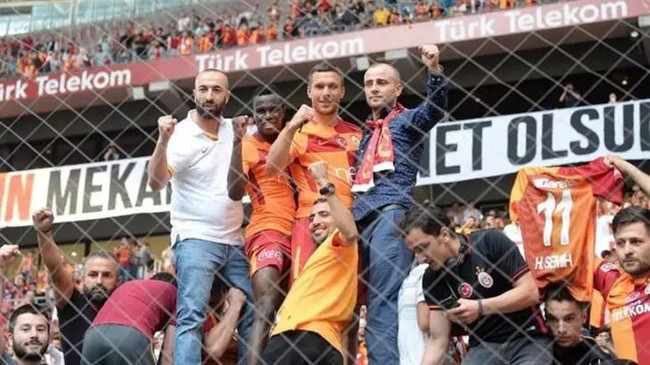 Seçil Erzan'ın yeni mesajları ortaya çıktı! ''Muslera konuşursa hepimiz biteriz" - Resim : 1