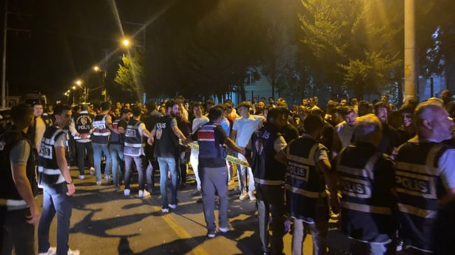 Sakarya'da taciz öfkesi: Gözaltına alındı - Resim : 1