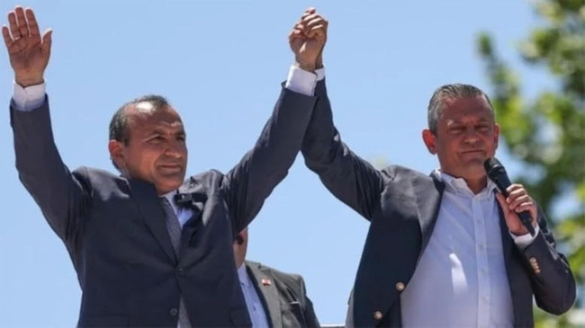 CHP’den o belediye başkanına kesin ihraç! - Resim : 1