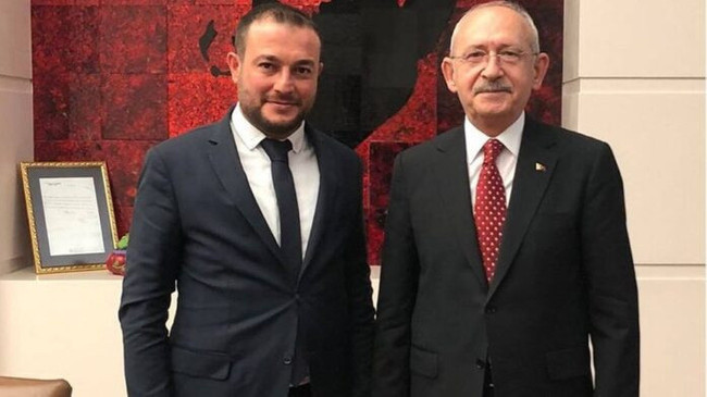CHP Genel Merkezi'nde bozkurtlu fotoğraf! Kılıçdaroğlu'nun danışmanı böyle döndü… - Resim : 1