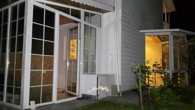 '5 kavanozu 100 lira Ekrem'e şok! '1,5 milyon dolarımı çaldılar! - Resim : 2