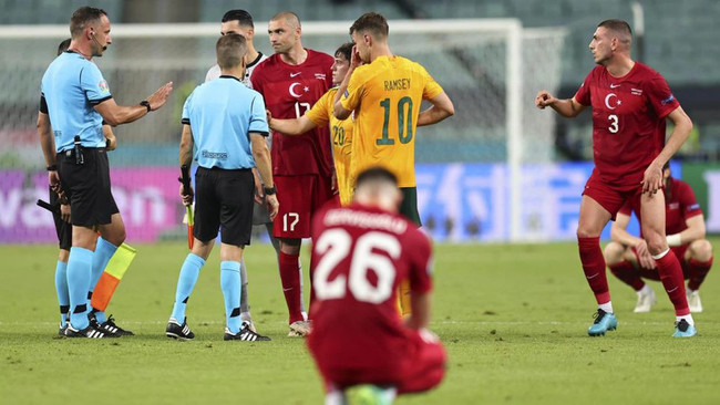 Türkiye - Galler maçında TRT’den ‘Erdoğan’ gafı! "Karşılaşmayı..." - Resim : 2