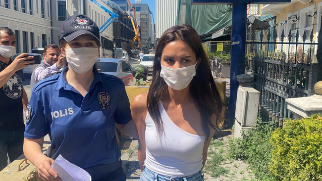 Ayşegül Çınar sevgilisi Furkan Çalıkoğlu'na isyan etti! Olay gecesini böyle anlattı - Resim : 1