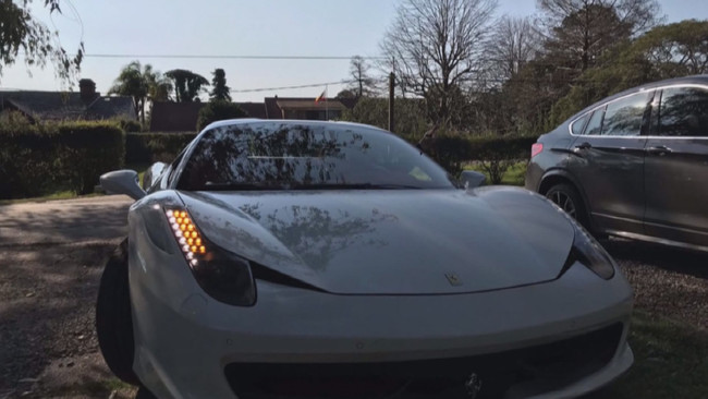 Tosuncuk lüks aracı da anlattı... O ülke mal varlığına el koydu! - Resim : 1