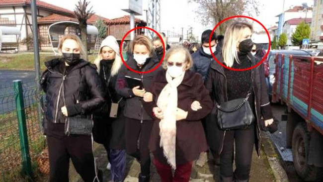 Cenazede tek yürek oldular! Şafak Mahmutyazıcıoğlu'nun eski eşi ve Ece Erken aynı karede - Resim : 2