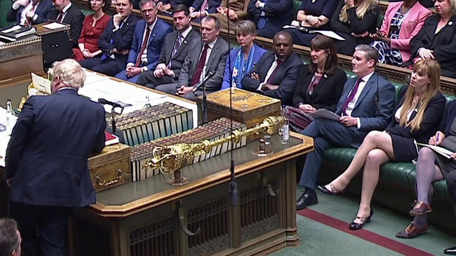 İngiltere Meclisi'nde Temel İçgüdü krizi - Resim : 2