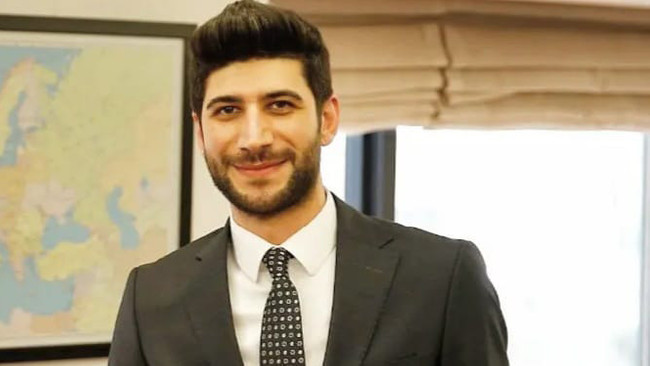 Hürriyet Ankara'da Hande Fırat operasyonu! 5 yeni ismi kadroya kattı! - Resim : 2