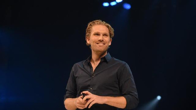 Türk futbol tarihinde bir ilk! O kulüp resmen yabancı iş insanına devredildi - Resim : 2