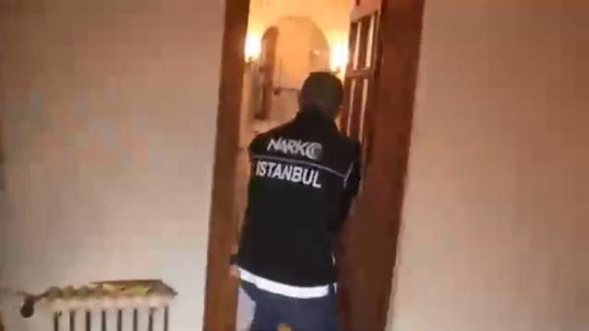 Üniversiteye ait araçta uyuşturucu yakalandı! Yurdun dört bir tarafında operasyon... - Resim : 4