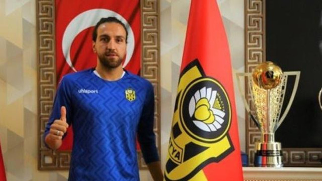 Enkaz altındaki Malatyalı kaleci için Yılmaz Vural'dan açıklama: "Çocuk kaderiyle baş başa" - Resim : 1