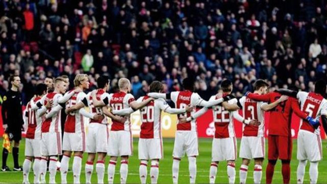 Hollanda'da Türkiye'de depremden vefat edenler için saygı duruşunda bulunulacak - Resim : 1