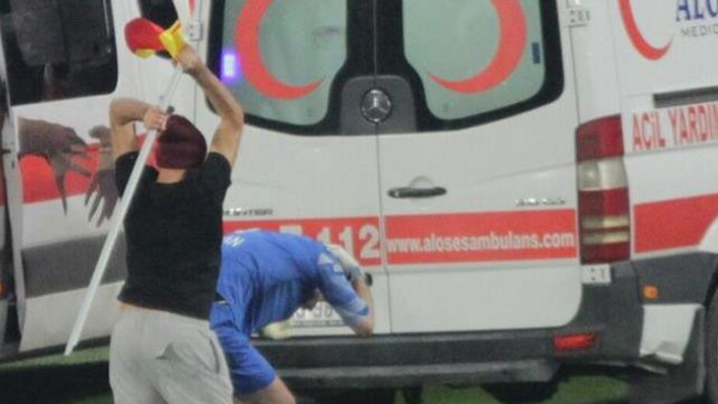 Altay kalecisine korner direğiyle saldıran sanık hakkında karar - Resim : 1